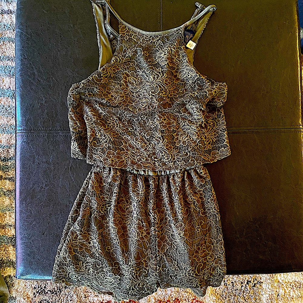 Francesca’s Green Lace Romper